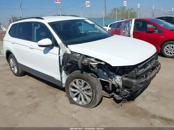 3VV1B7AX6LM110041 2020 VOLKSWAGEN TIGUAN - Image 1