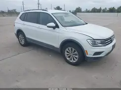 3VV1B7AX6LM113828 2020 VOLKSWAGEN TIGUAN