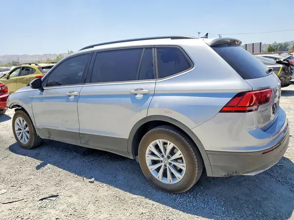 3VV1B7AX6LM134145 2020 VOLKSWAGEN TIGUAN - Image 2