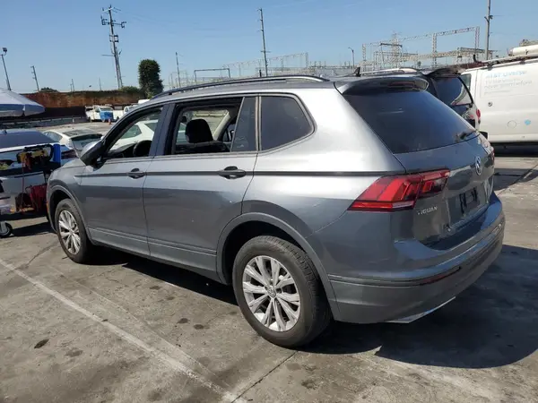 3VV1B7AX6LM141614 2020 VOLKSWAGEN TIGUAN - Image 2