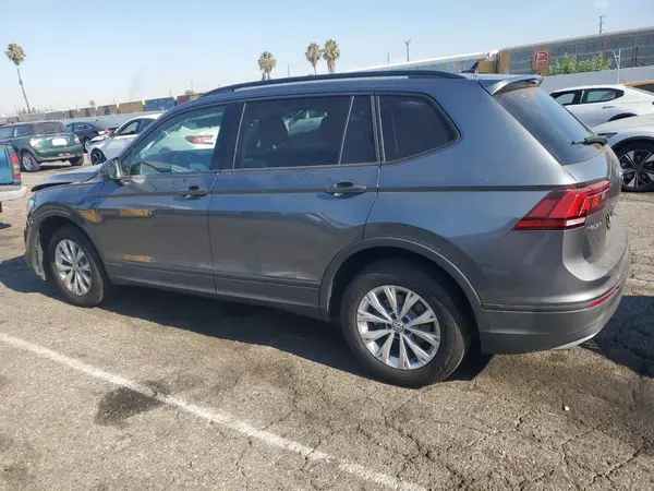 3VV1B7AX6LM174869 2020 VOLKSWAGEN TIGUAN - Image 2