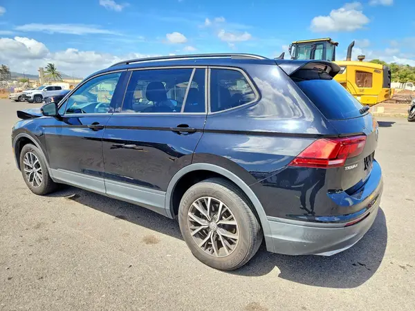 3VV1B7AX6MM013942 2021 VOLKSWAGEN TIGUAN - Image 2