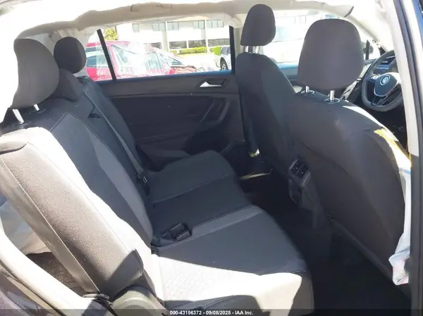 3VV1B7AX6MM044785 2021 VOLKSWAGEN TIGUAN - Image 8