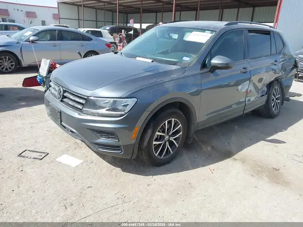 3VV1B7AX6MM070657 2021 VOLKSWAGEN TIGUAN - Image 2