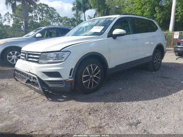 3VV1B7AX6MM071968 2021 VOLKSWAGEN TIGUAN - Image 2
