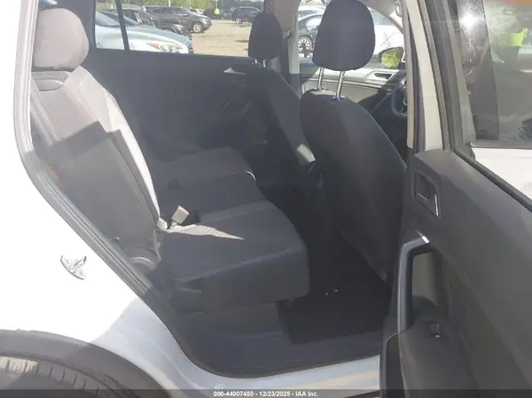 3VV1B7AX6MM071968 2021 VOLKSWAGEN TIGUAN - Image 8