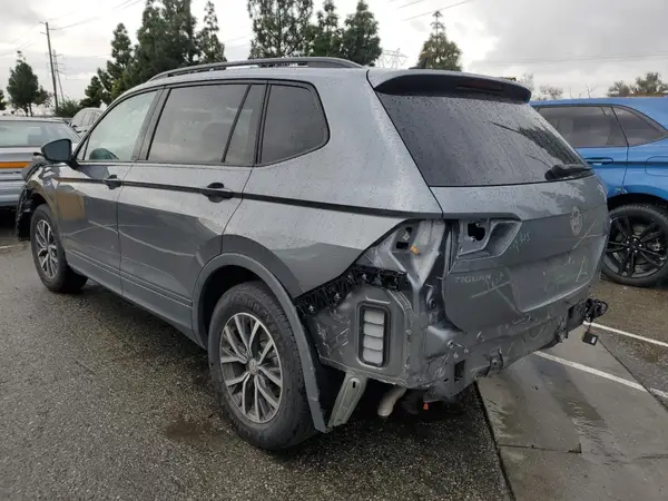 3VV1B7AX6MM076684 2021 VOLKSWAGEN TIGUAN - Image 2
