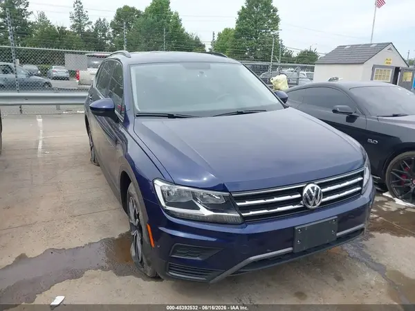 3VV1B7AX6MM082971 2021 VOLKSWAGEN TIGUAN - Image 1