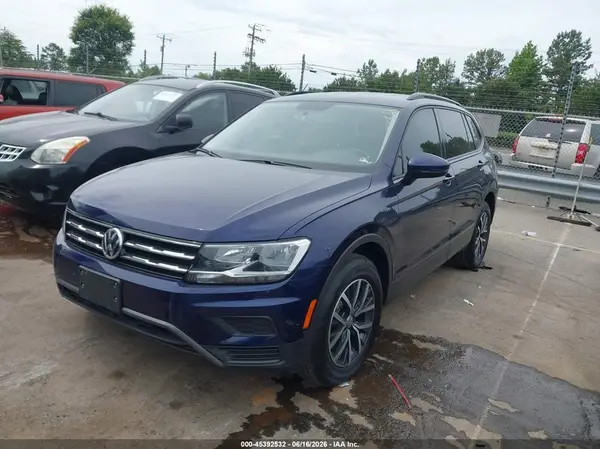 3VV1B7AX6MM082971 2021 VOLKSWAGEN TIGUAN - Image 2