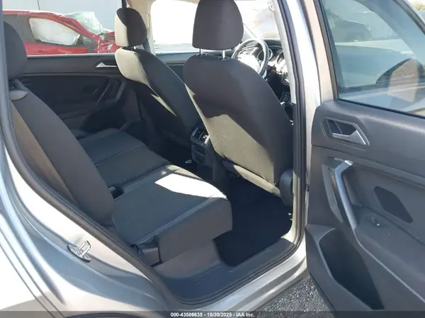 3VV1B7AX6MM099110 2021 VOLKSWAGEN TIGUAN - Image 8