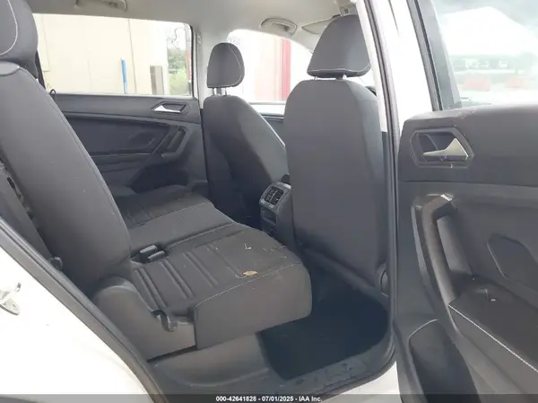 3VV1B7AX6NM070790 2022 VOLKSWAGEN TIGUAN - Image 8