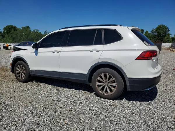 3VV1B7AX7JM009510 2018 VOLKSWAGEN TIGUAN - Image 2