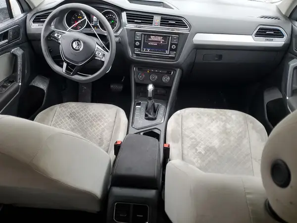 3VV1B7AX7JM072106 2018 VOLKSWAGEN TIGUAN - Image 8