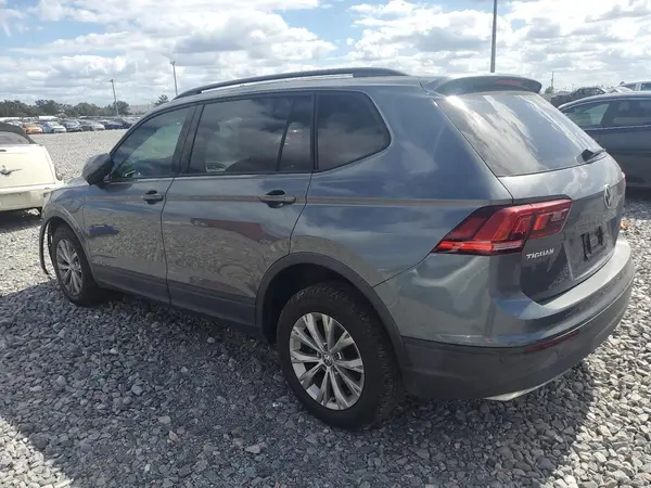 3VV1B7AX7JM088712 2018 VOLKSWAGEN TIGUAN - Image 2