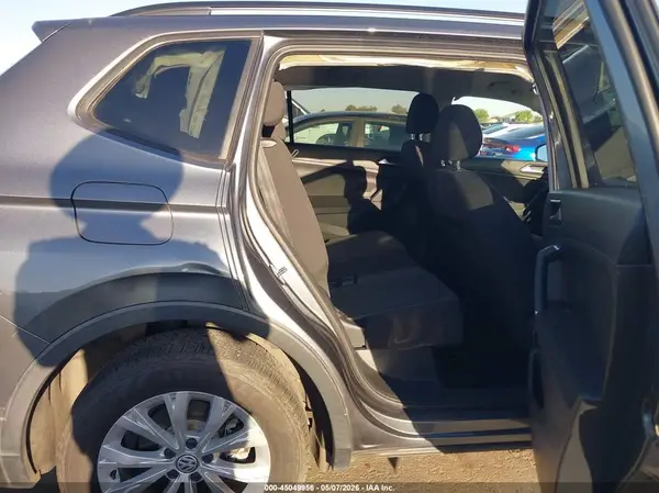 3VV1B7AX7JM091044 2018 VOLKSWAGEN TIGUAN - Image 8