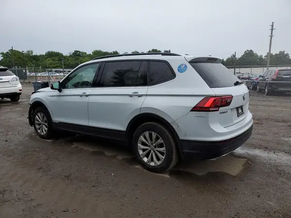 3VV1B7AX7KM015731 2019 VOLKSWAGEN TIGUAN - Image 2