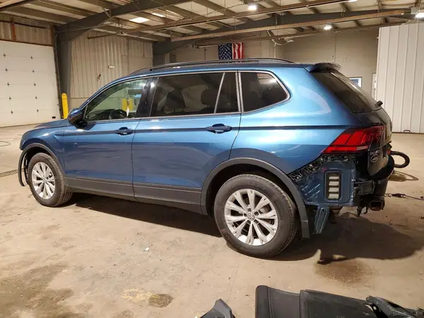 3VV1B7AX7KM079218 2019 VOLKSWAGEN TIGUAN - Image 2