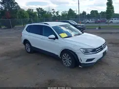 3VV1B7AX7KM087822 2019 VOLKSWAGEN TIGUAN