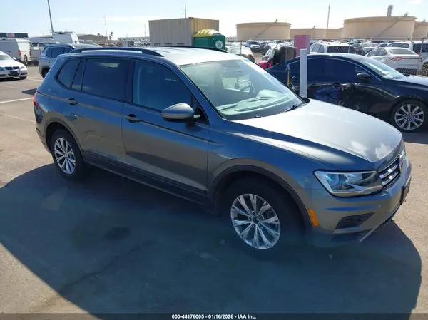 3VV1B7AX7KM117675 2019 VOLKSWAGEN TIGUAN - Image 1