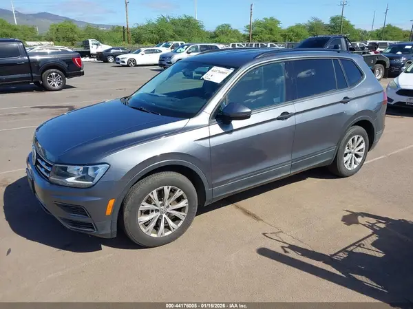 3VV1B7AX7KM117675 2019 VOLKSWAGEN TIGUAN - Image 2