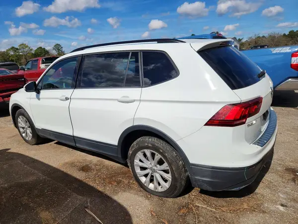 3VV1B7AX7KM148120 2019 VOLKSWAGEN TIGUAN - Image 2