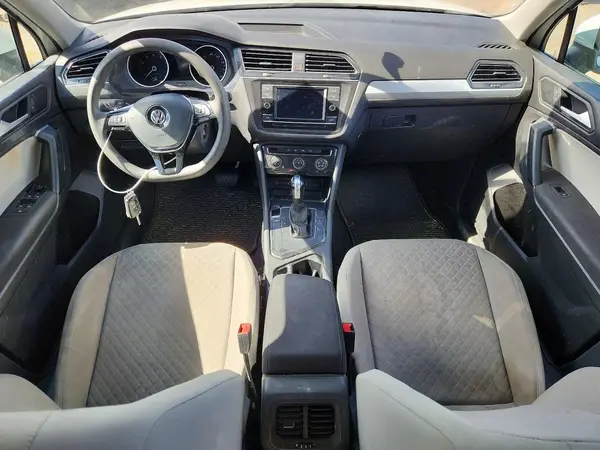 3VV1B7AX7KM148120 2019 VOLKSWAGEN TIGUAN - Image 8
