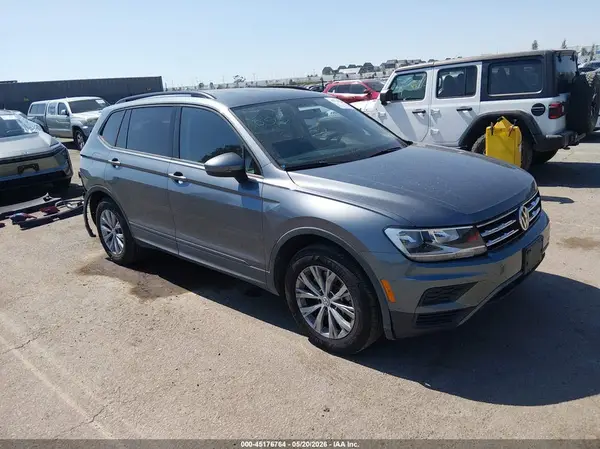 3VV1B7AX7KM158470 2019 VOLKSWAGEN TIGUAN - Image 1
