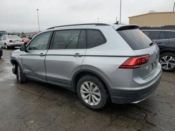 3VV1B7AX7LM023183 2020 VOLKSWAGEN TIGUAN - Image 2