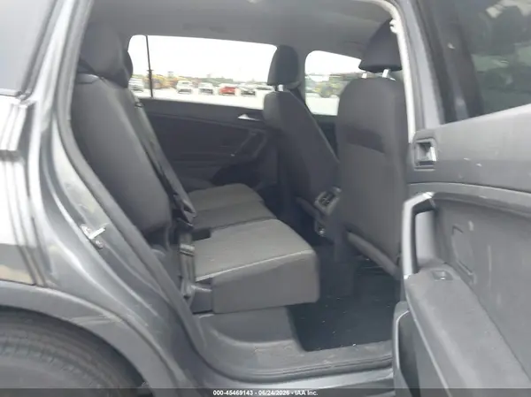 3VV1B7AX7LM038458 2020 VOLKSWAGEN TIGUAN - Image 8