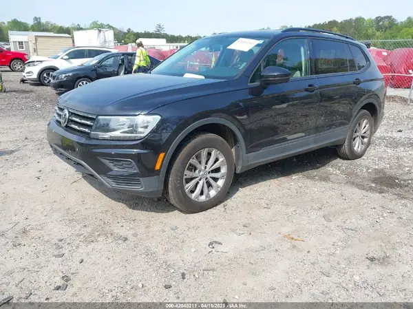 3VV1B7AX7LM058984 2020 VOLKSWAGEN TIGUAN - Image 2
