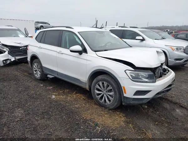 3VV1B7AX7LM151570 2020 VOLKSWAGEN TIGUAN - Image 1