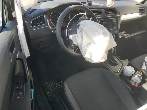 3VV1B7AX7MM005980 2021 VOLKSWAGEN TIGUAN - Image 8