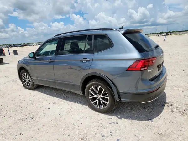 3VV1B7AX7MM007325 2021 VOLKSWAGEN TIGUAN - Image 2