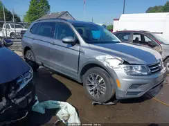 3VV1B7AX7MM012668 2021 VOLKSWAGEN TIGUAN
