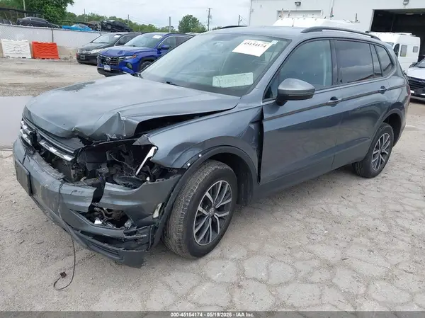 3VV1B7AX7MM040051 2021 VOLKSWAGEN TIGUAN - Image 2