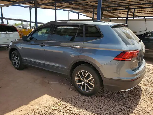 3VV1B7AX7MM085569 2021 VOLKSWAGEN TIGUAN - Image 2