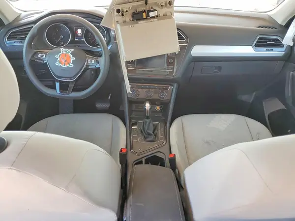 3VV1B7AX7MM085569 2021 VOLKSWAGEN TIGUAN - Image 8