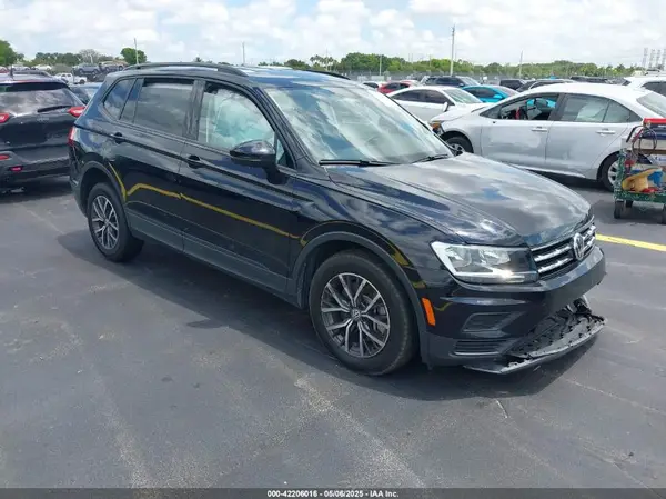 3VV1B7AX7MM116609 2021 VOLKSWAGEN TIGUAN - Image 1