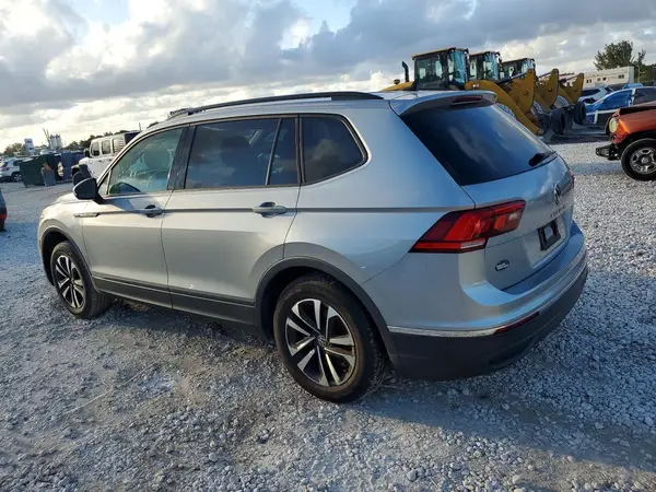 3VV1B7AX7NM070247 2022 VOLKSWAGEN TIGUAN - Image 2