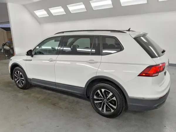 3VV1B7AX7NM083077 2022 VOLKSWAGEN TIGUAN - Image 2