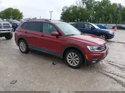 3VV1B7AX8JM022461 2018 VOLKSWAGEN TIGUAN