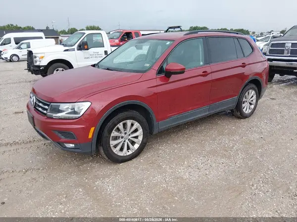 3VV1B7AX8JM022461 2018 VOLKSWAGEN TIGUAN - Image 2