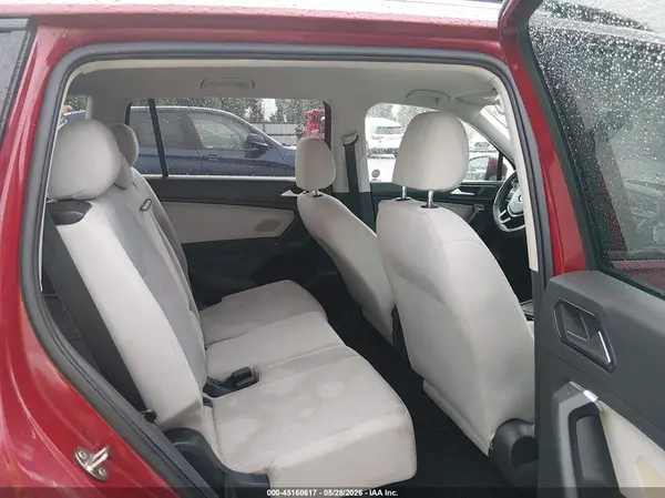 3VV1B7AX8JM022461 2018 VOLKSWAGEN TIGUAN - Image 8