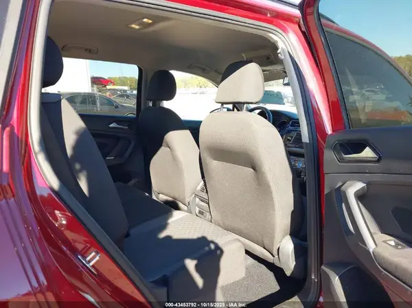 3VV1B7AX8JM031242 2018 VOLKSWAGEN TIGUAN - Image 8