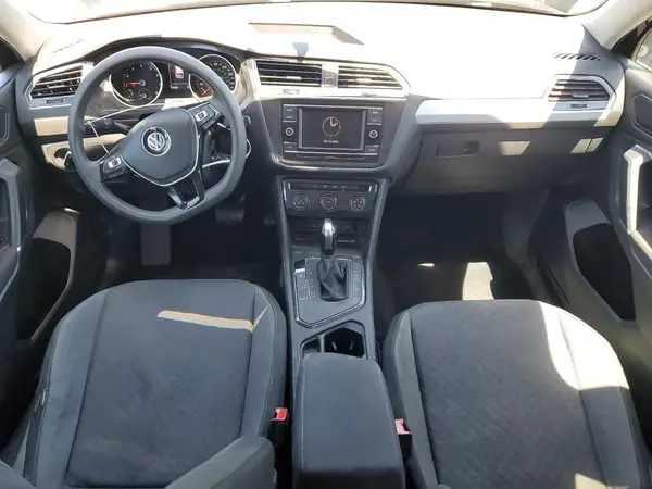 3VV1B7AX8JM074561 2018 VOLKSWAGEN TIGUAN - Image 8