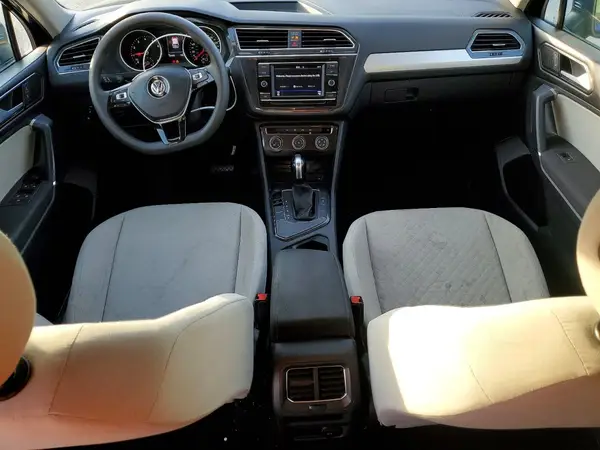 3VV1B7AX8JM120535 2018 VOLKSWAGEN TIGUAN - Image 8