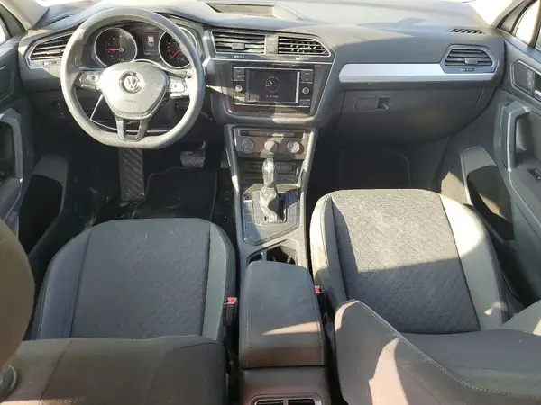 3VV1B7AX8JM125797 2018 VOLKSWAGEN TIGUAN - Image 8