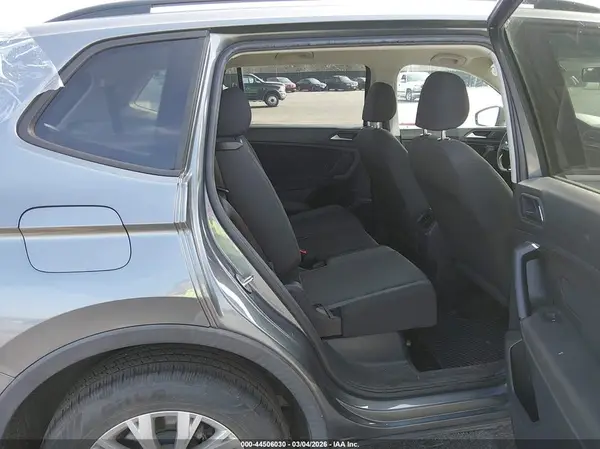 3VV1B7AX8KM072827 2019 VOLKSWAGEN TIGUAN - Image 8