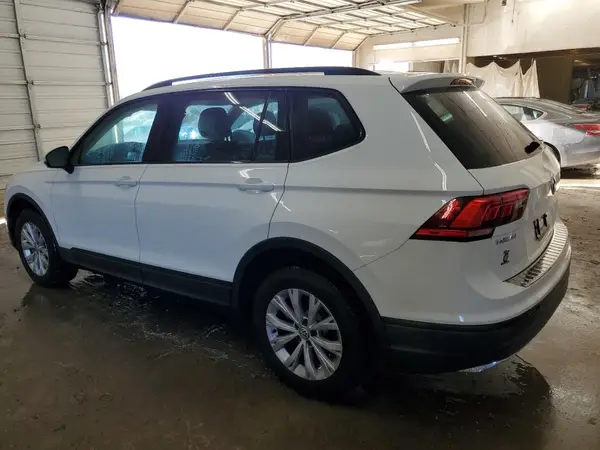 3VV1B7AX8KM116826 2019 VOLKSWAGEN TIGUAN - Image 2