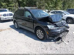 3VV1B7AX8KM146943 2019 VOLKSWAGEN TIGUAN